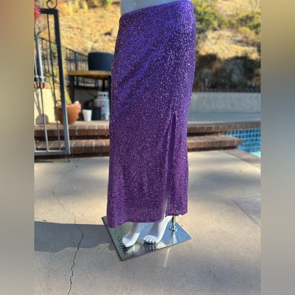 Endless Rose Women's Purple Sequin Midi Skirt.  Size medium.